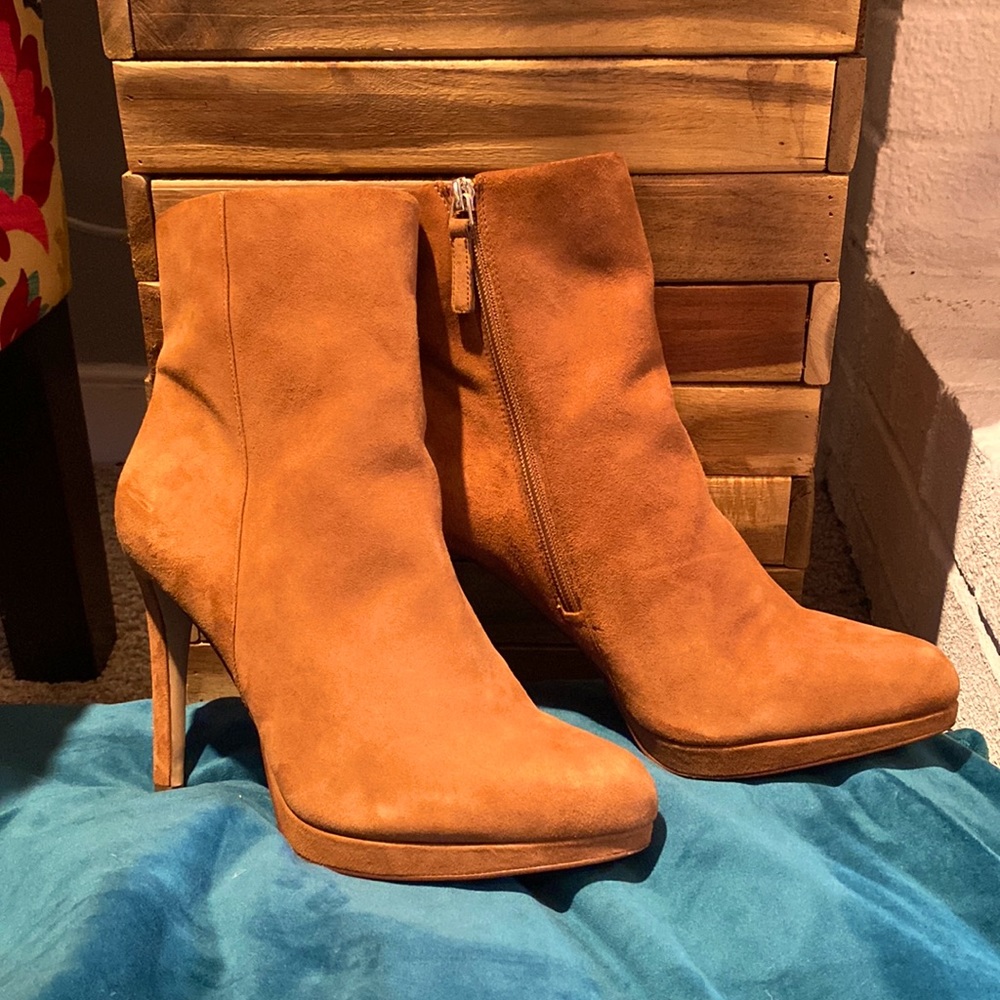 Nine West booties
